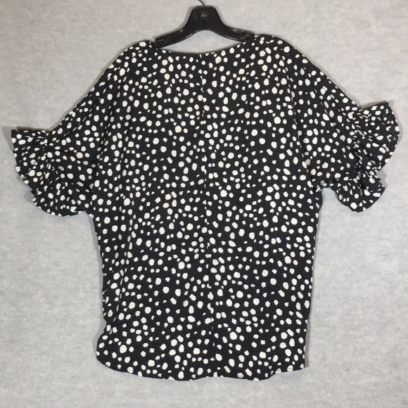 UMGEE Cross-Over Front w/Snap Dolmen Sleeve w/Feminine Ruffle HiLo Hem Oversized - Picture 2 of 16